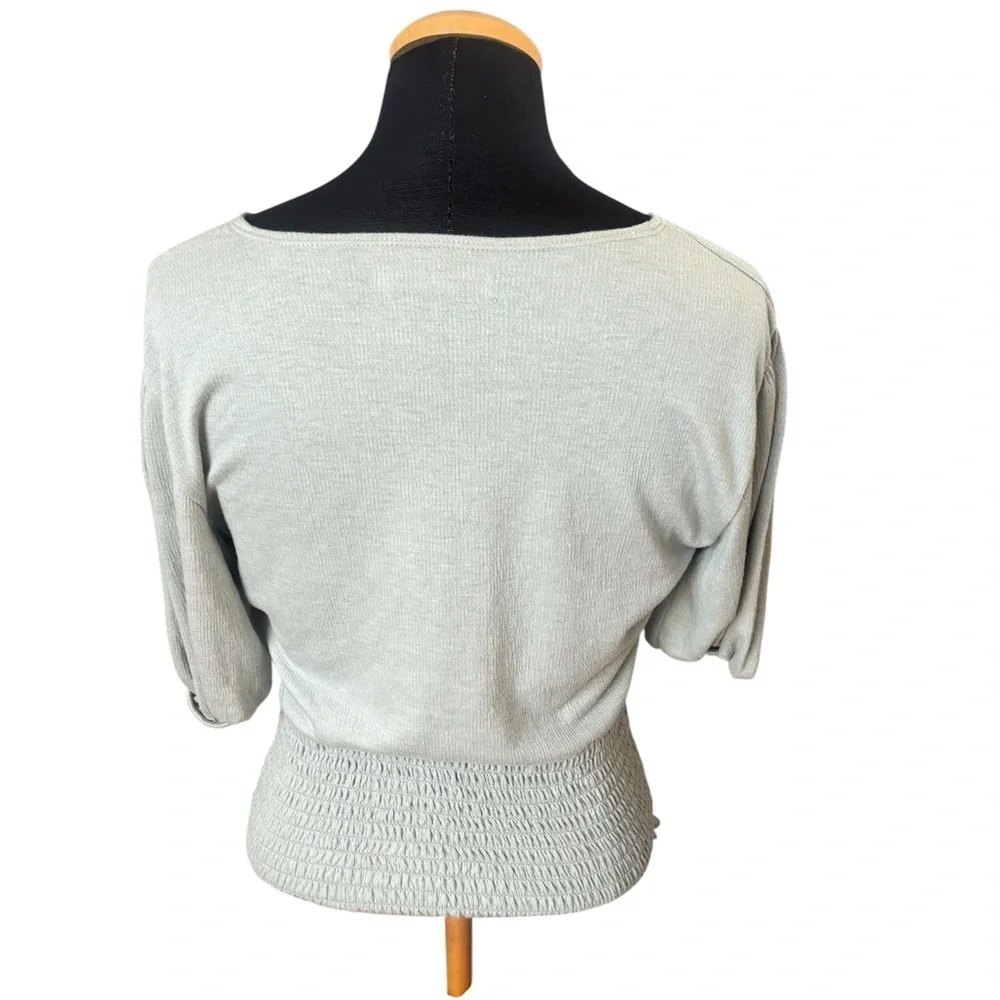 Abercrombie & Fitch Smocked Waist Tie-Front Puff Sleeve Top - Grey Size M